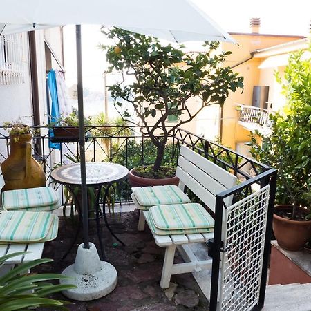 Bed and Breakfast Golfo Dei Poeti Леричі Екстер'єр фото
